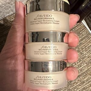 Shiseido Bio-Performance Revitalizing Cream Jars - 54ml